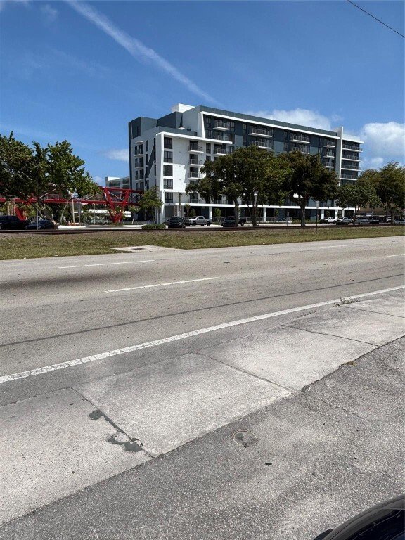 Hollywood, Florida, United States 4 - 16632601
