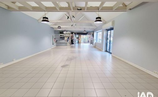 Back On The Marcket 120km From Paris Fairy Tale Castle Built From The 15th To The 20th Century