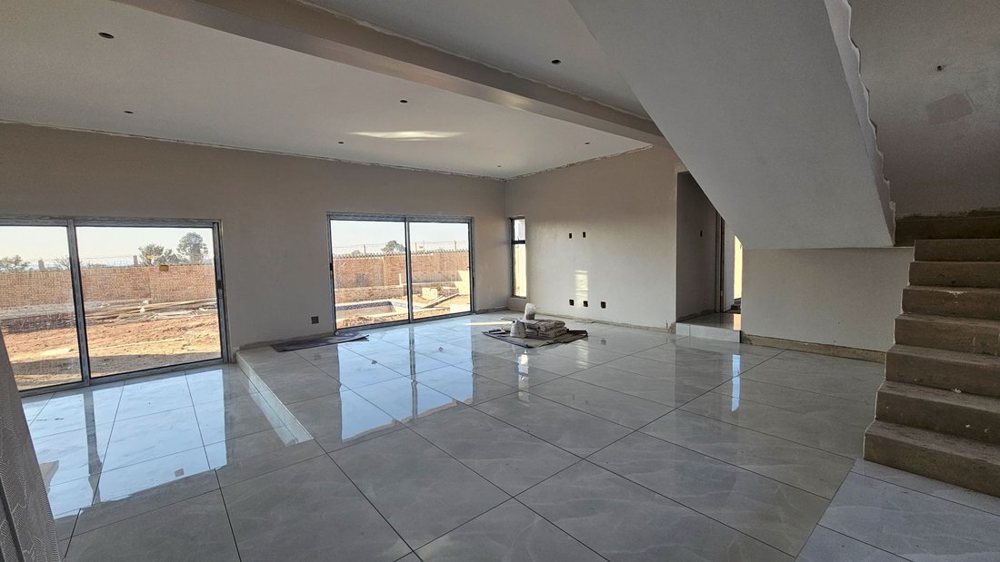 House in Sunderland Ridge AH, Gauteng, South Africa 3 - 16875007