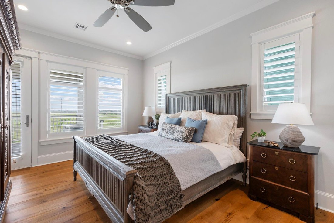 House in Galveston, Texas, United States 5 - 16870184