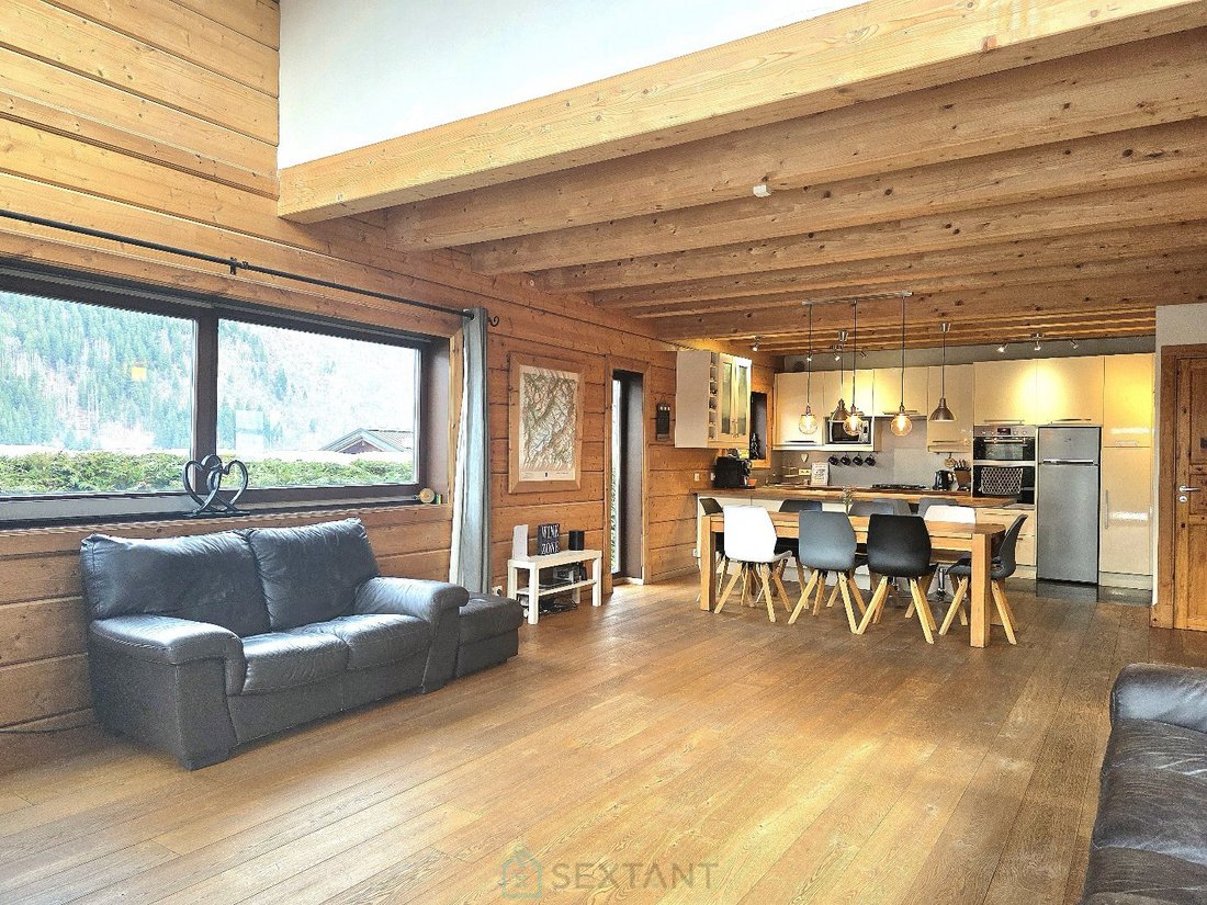 House in Les Houches, Auvergne-Rhône-Alpes, France 3 - 16871128
