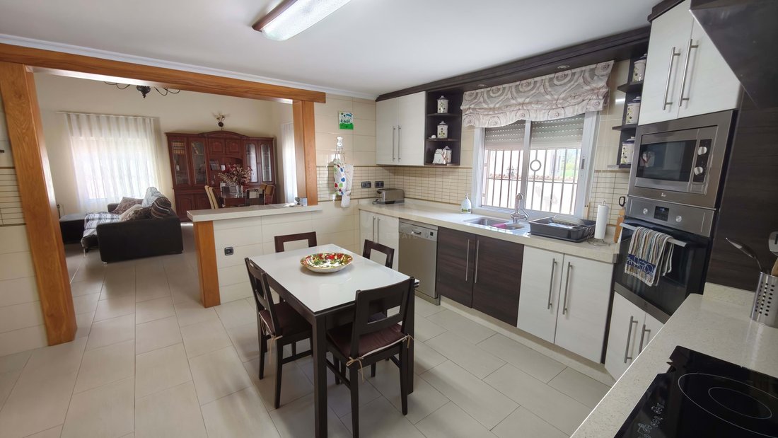 Townhouse in Catral, Valencian Community, Spain 5 - 16336009