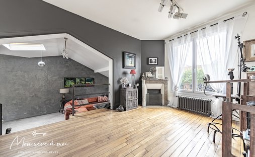 Castle for Sale in Saint-Leu-la-Forêt, Île-de-France, France