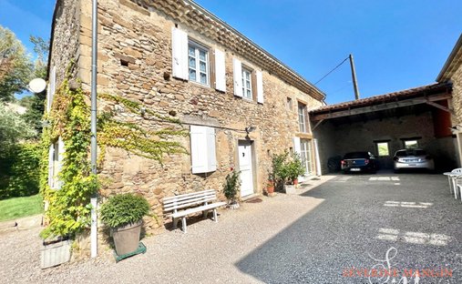 House in Eurre, Auvergne-Rhône-Alpes, France 1