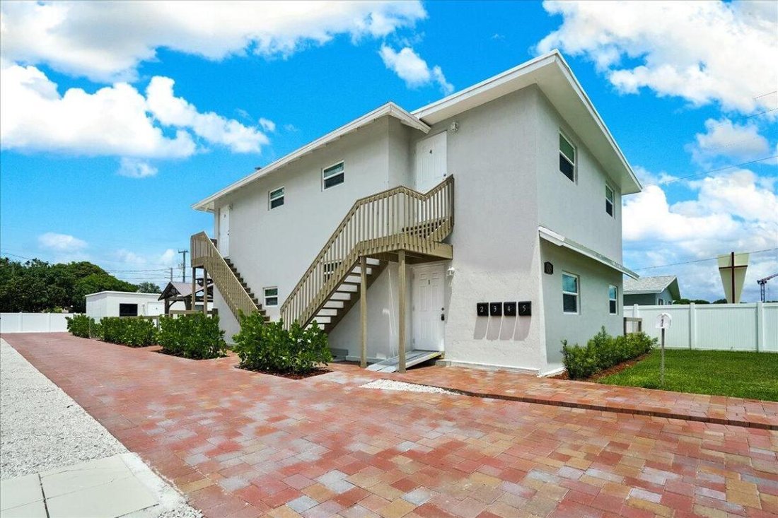 Lake Park, Florida, United States 4 - 16633728