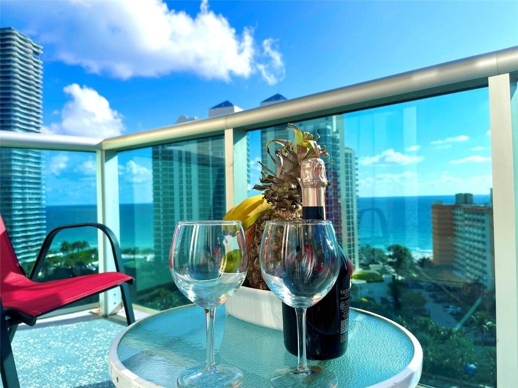 Sunny Isles Beach, Florida, United States 1 - 16634431