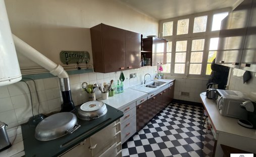 Château Vannes 622.0 Sqm 12 Bedrooms