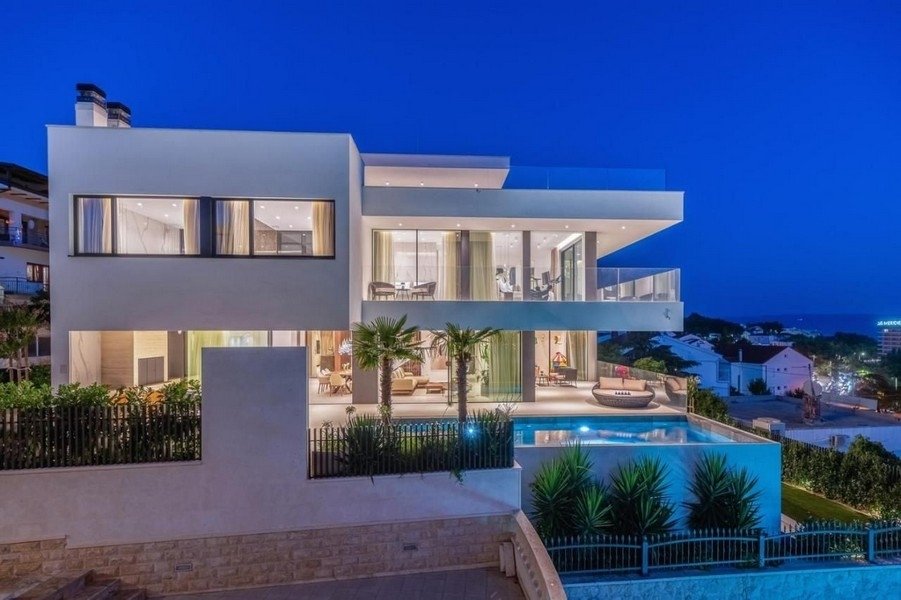 Villa in Gradski kotar Grad, Split, Split-Dalmatia County 1 - 16875555