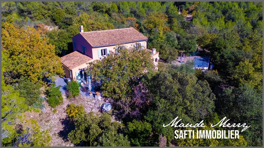 House in La Roquebrussanne, Provence-Alpes-Côte d'Azur, France 4 - 16875871
