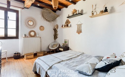 Elegant XI Xth Century Castle Beautiful Park Pool