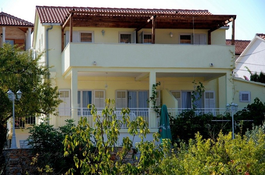 Villa in Lokve, Split, Split-Dalmatia County 3 - 16872041