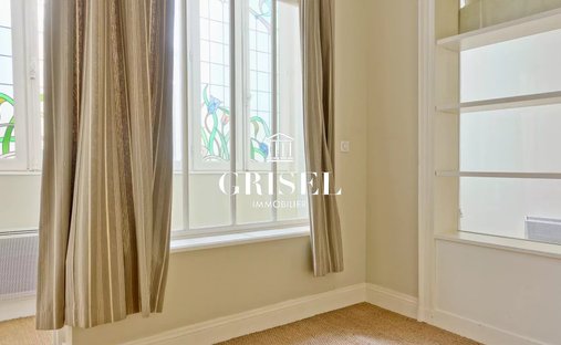 Castle for Sale in Bordeaux, Nouvelle-Aquitaine, France