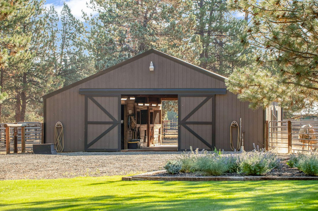 House in Sisters, Oregon, United States 4 - 16872887