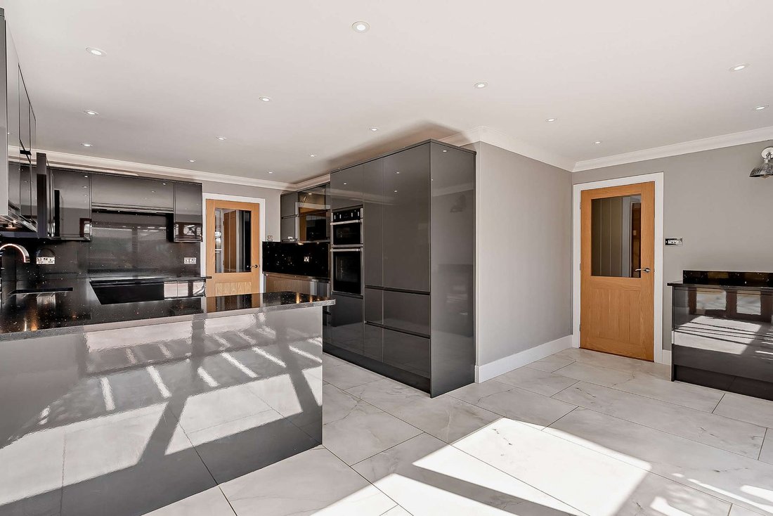 House in Littleworth, Wychavon, England 5 - 16202713