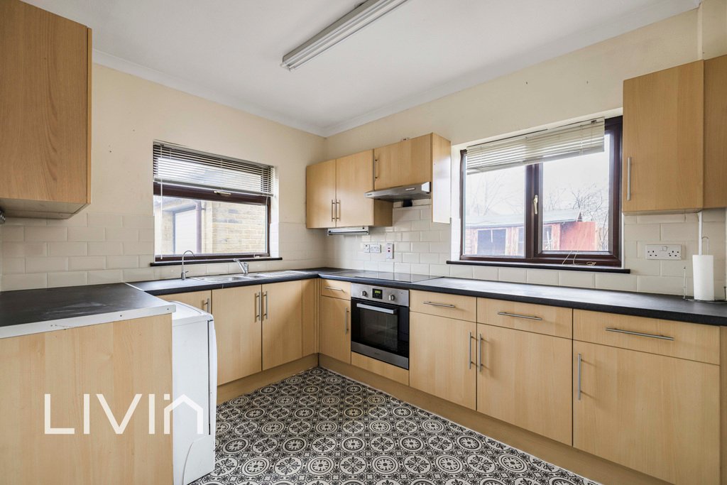 House in Monks Orchard, London Borough of Croydon, England 3 - 16870178