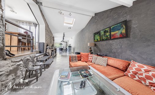 Castle for Sale in Saint-Leu-la-Forêt, Île-de-France, France