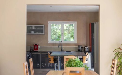 Castle for Sale in Béziers, Occitanie, France