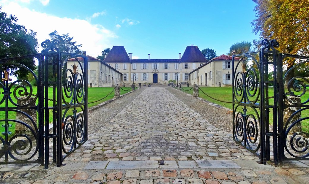 Chateau For Sale In Dax