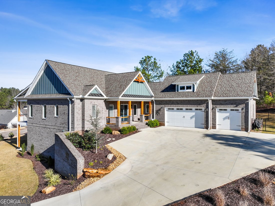 House in Toccoa, Georgia, United States 1 - 16882533