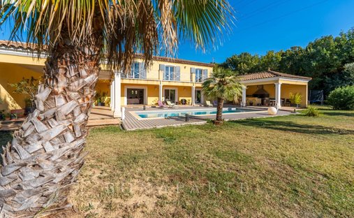 Castle for Sale in Béziers, Occitanie, France
