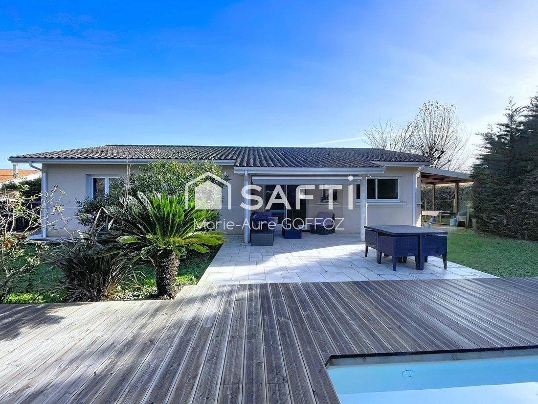 House in Zone Industrielle, Blanquefort, France 3 - 16869732