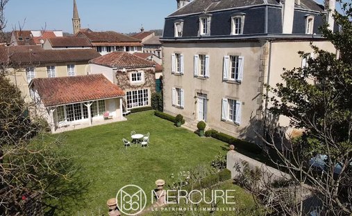 For Sale Near Marciac (32) 32 Room Castle 1540 M2 Of Living Space 5.8 Hectare Estate