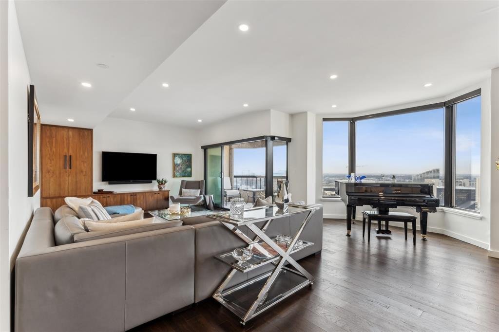 Condo in Dallas, Texas, United States 2 - 16870319