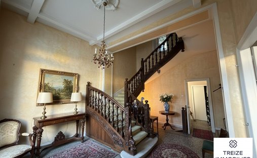 Château Vannes 622.0 Sqm 12 Bedrooms