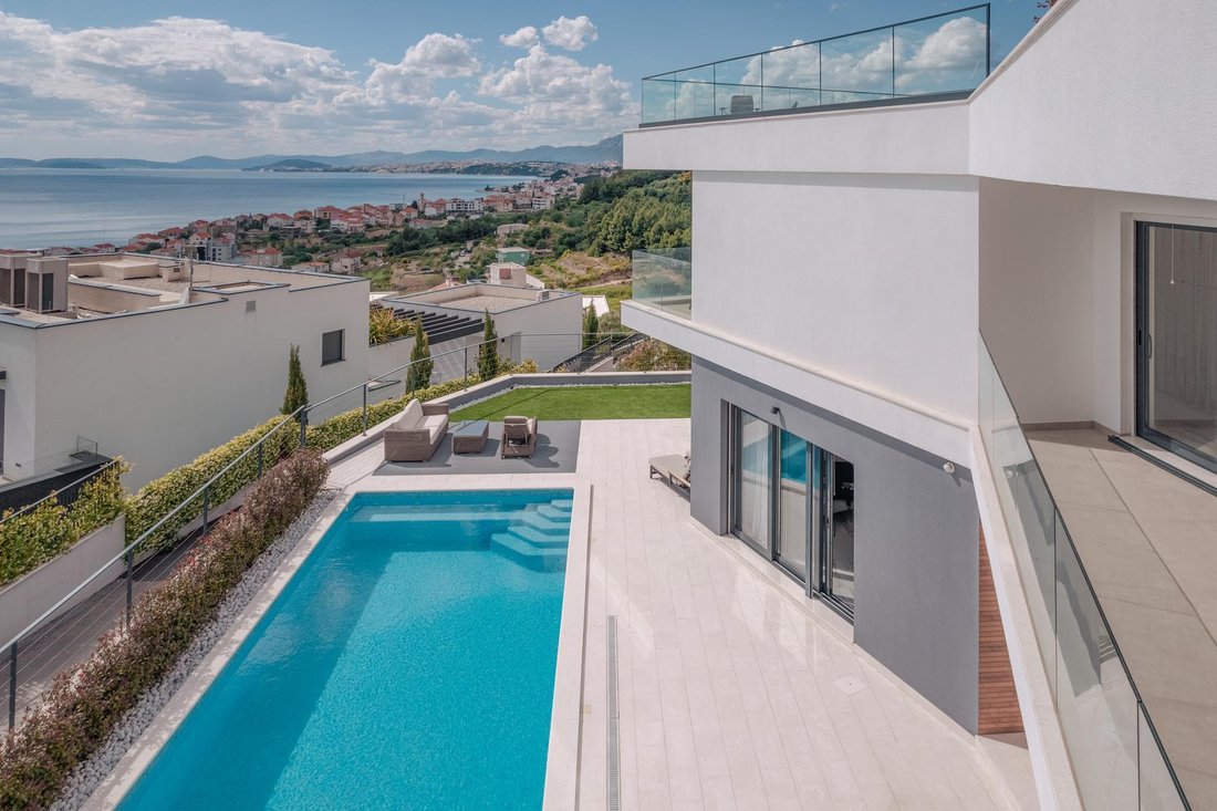 Villa in Miljevac, Split-Dalmatia County, Croatia 1 - 14787643