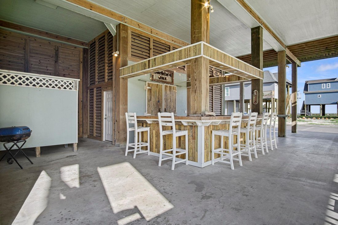 House in Bolivar Peninsula, Texas, United States 3 - 16887085