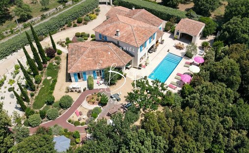 Chateau In Provence With Guest House And 13 Ha Land