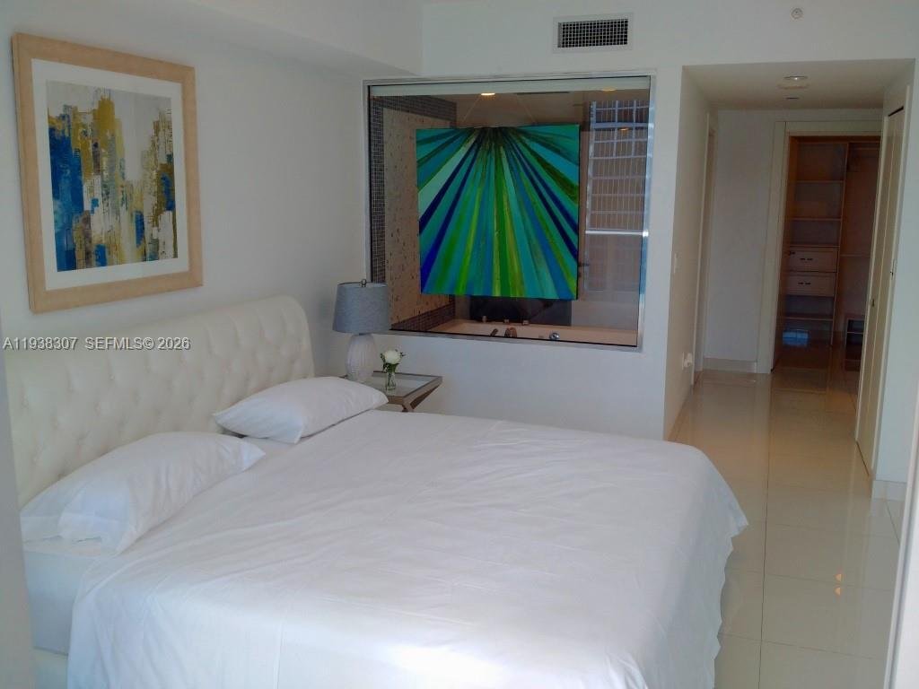 Condo in Miami, Florida, United States 5 - 16878485