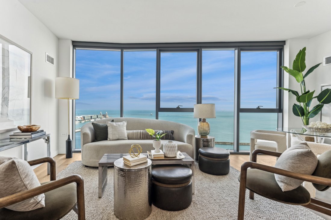 House in Chicago, Illinois, United States 5 - 16884887