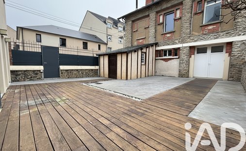 Castle for Sale in Laval, Pays de la Loire, France