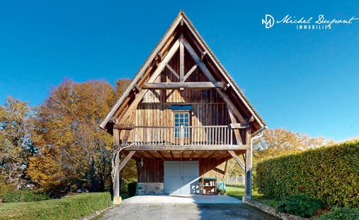 Castle for Sale in Le Bugue, Nouvelle-Aquitaine, France