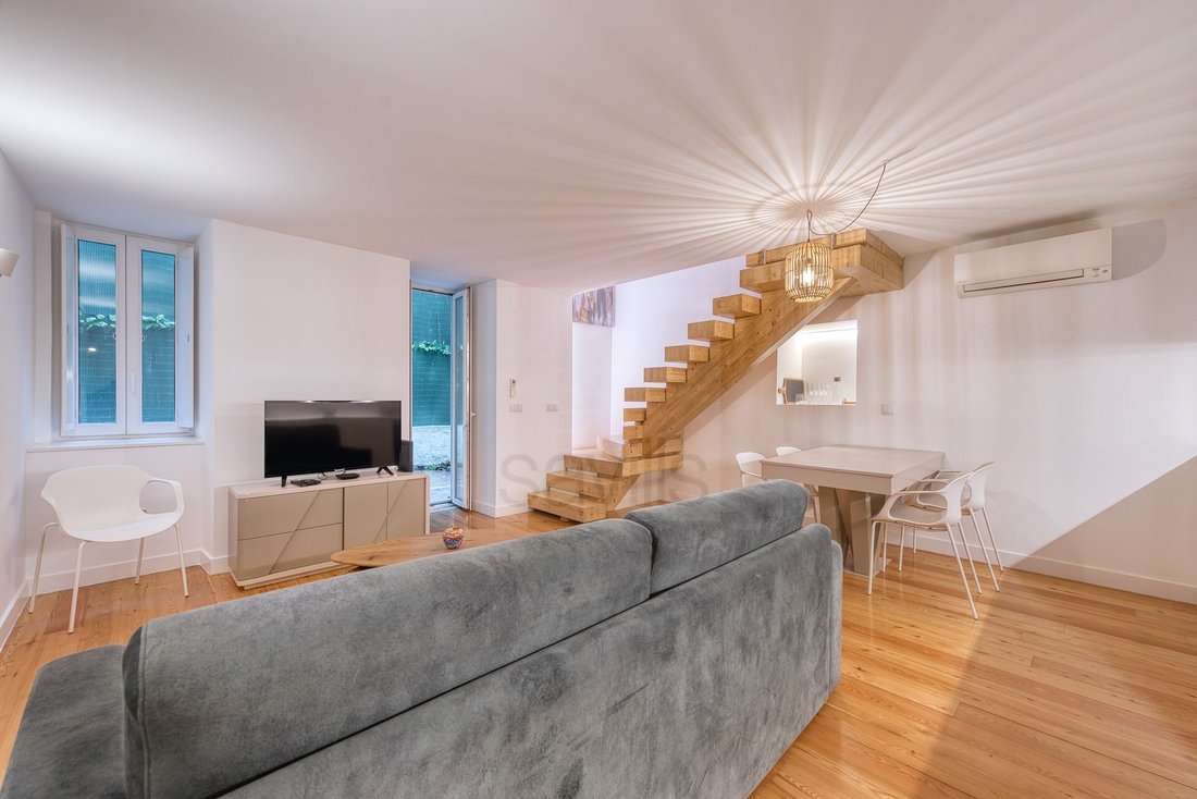 Apartment in Misericordia, Lisbon, Portugal 3 - 16885543