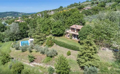 Castle For Sale In Umbria, Trasimeno Lake