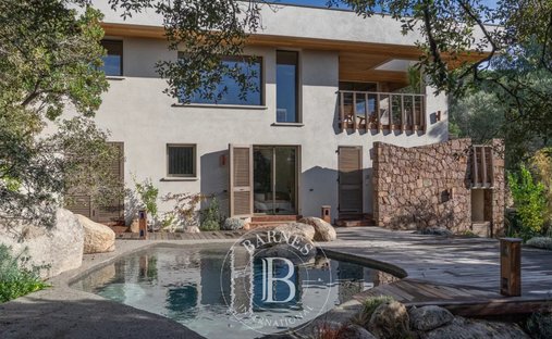 Villa in Lecci, Corsica, France 1