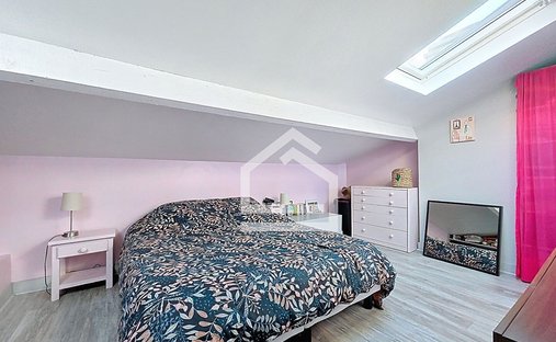 A 19th Century Hotel Château, Restaurant And Outbuilding In Two Hectares Of Grounds Near