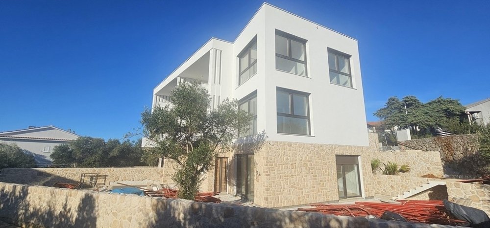 Apartment in Krk, Primorje-Gorski Kotar County, Croatia 4 - 16875595