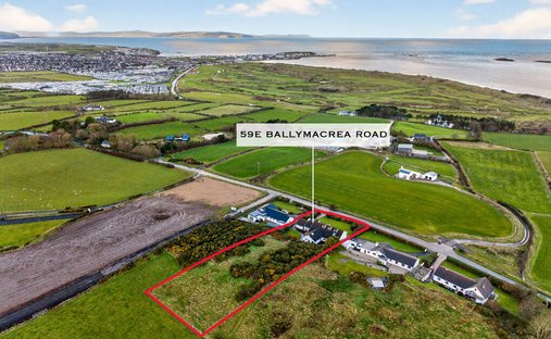 House in Causeway Coast and Glens District, Northern Ireland 1