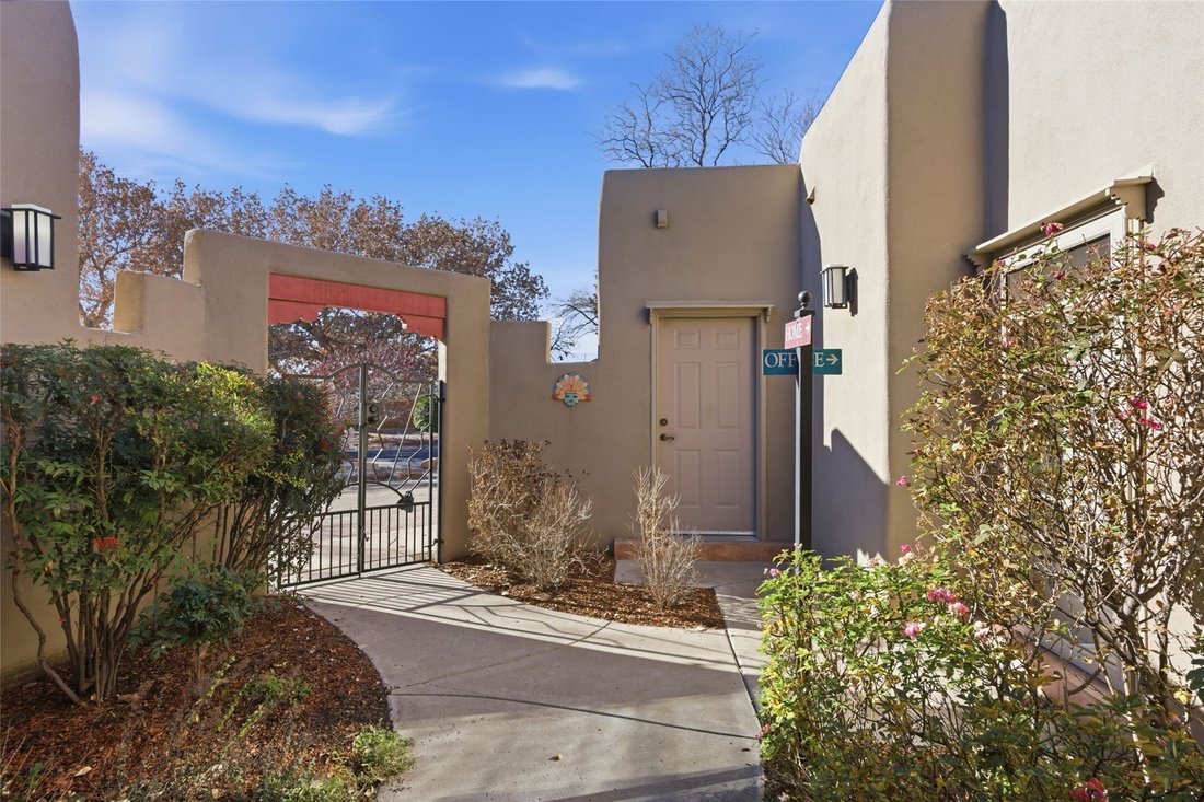 House in Albuquerque, New Mexico, United States 4 - 16872355