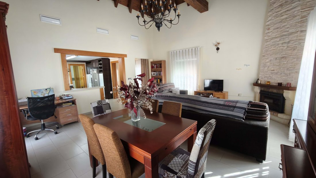 Townhouse in Catral, Valencian Community, Spain 4 - 16336009