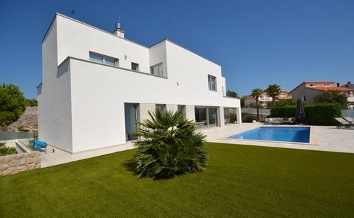 Villa in Krk, Primorje-Gorski Kotar County, Croatia 1