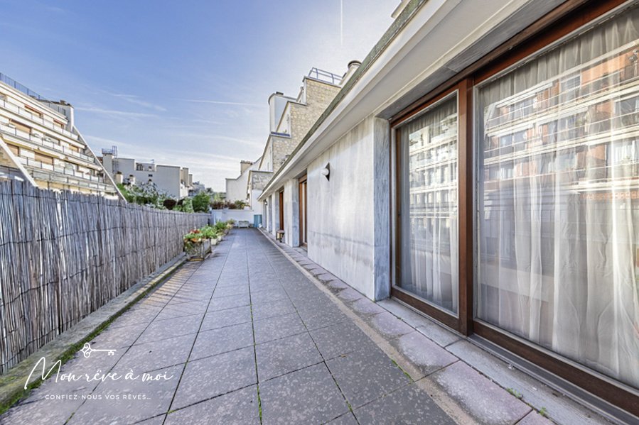 Apartment in Palais Royal, Paris 1er Arrondissement, Paris 3 - 16881525