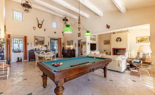 Beautiful Stone Property With Views And Pool