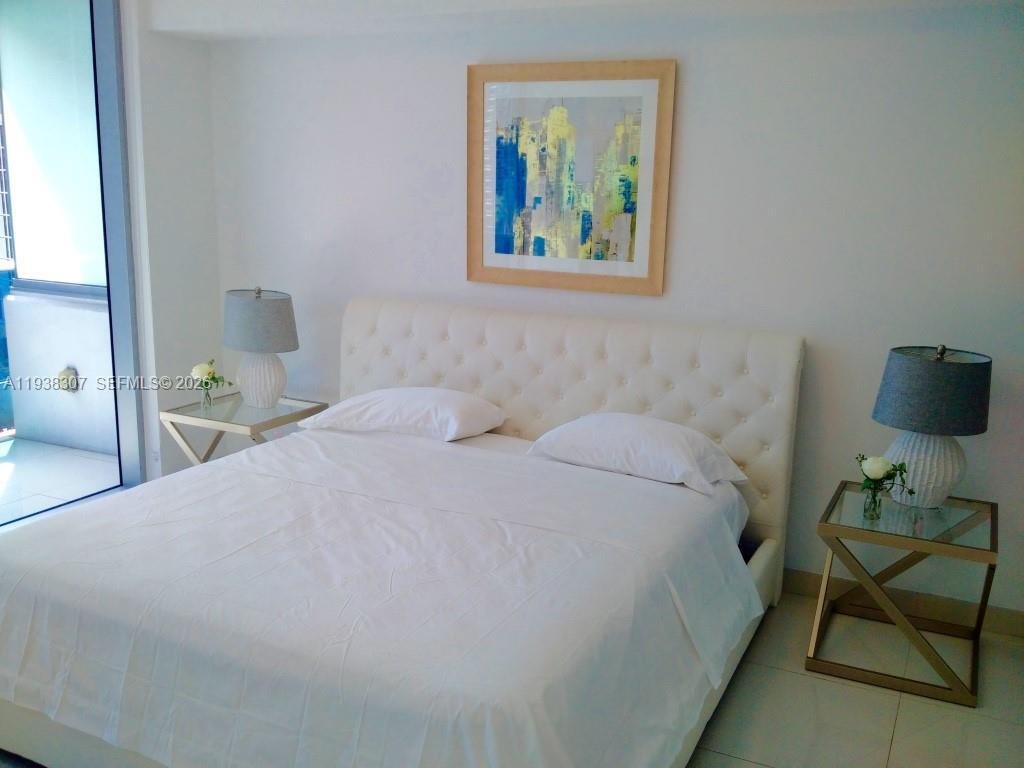 Condo in Miami, Florida, United States 2 - 16878485