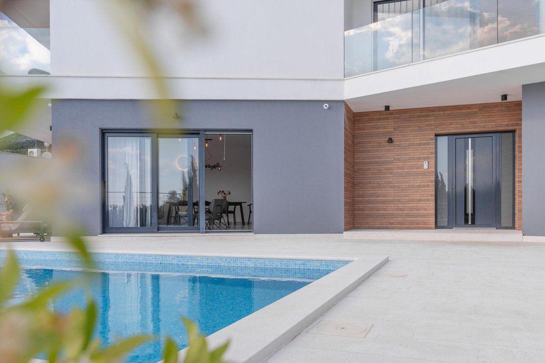 Villa in Miljevac, Split-Dalmatia County, Croatia 3 - 14787643
