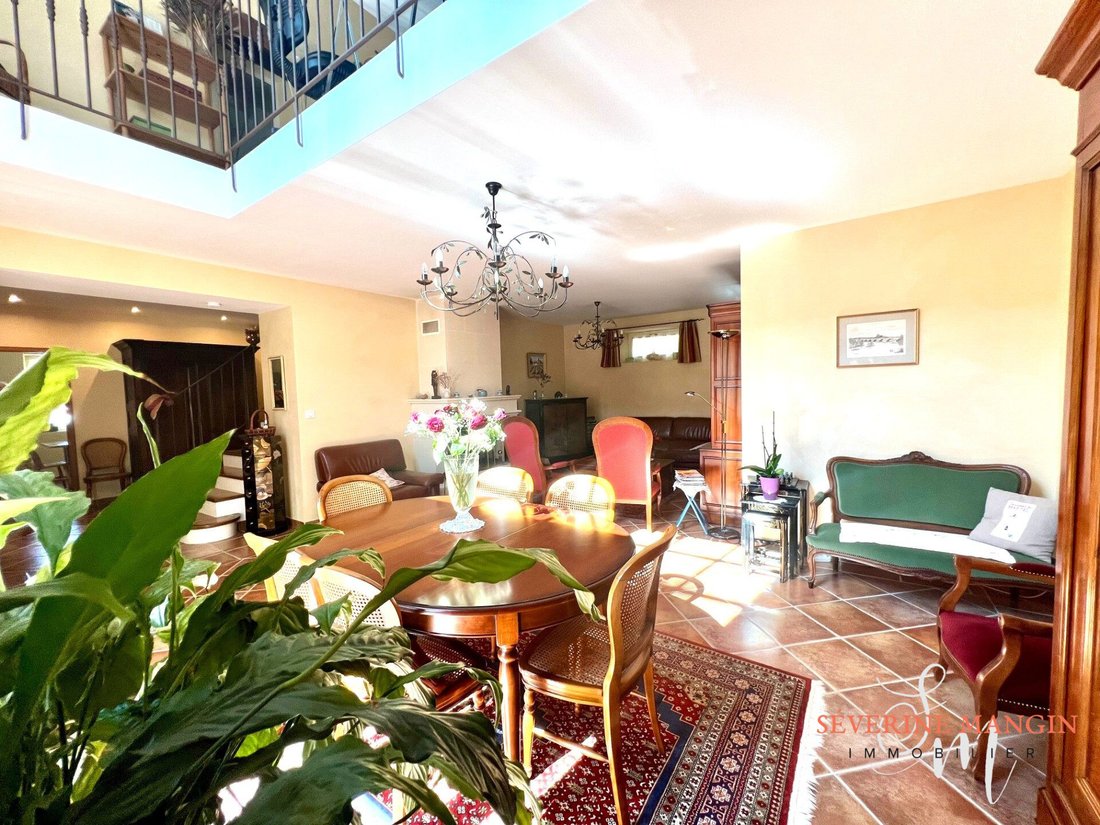 House in Eurre, Auvergne-Rhône-Alpes, France 2 - 16888446