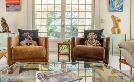 Vendée (85) 18th Century Listed Chateau Estate Of 42 Hectares